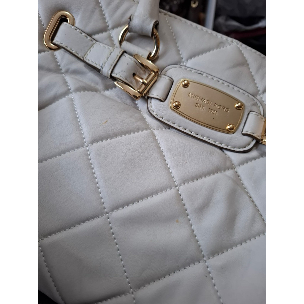 Preloved MK hamilton quilted Large