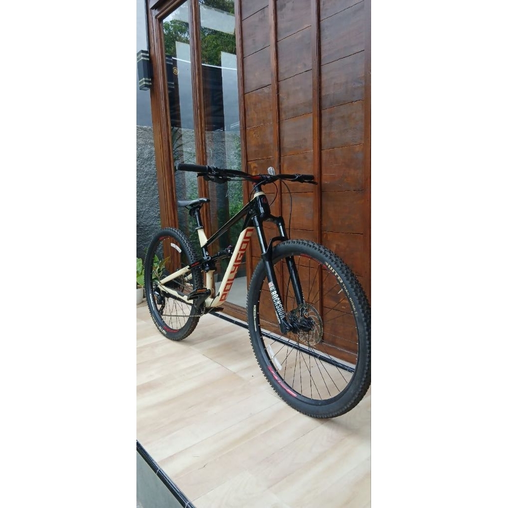 Sepeda Polygon Siskiu D7 size M29 ori second