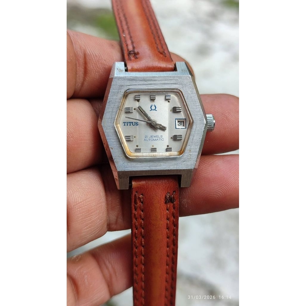 jam tangan Titus Automatic hexagonal Original retro vintage