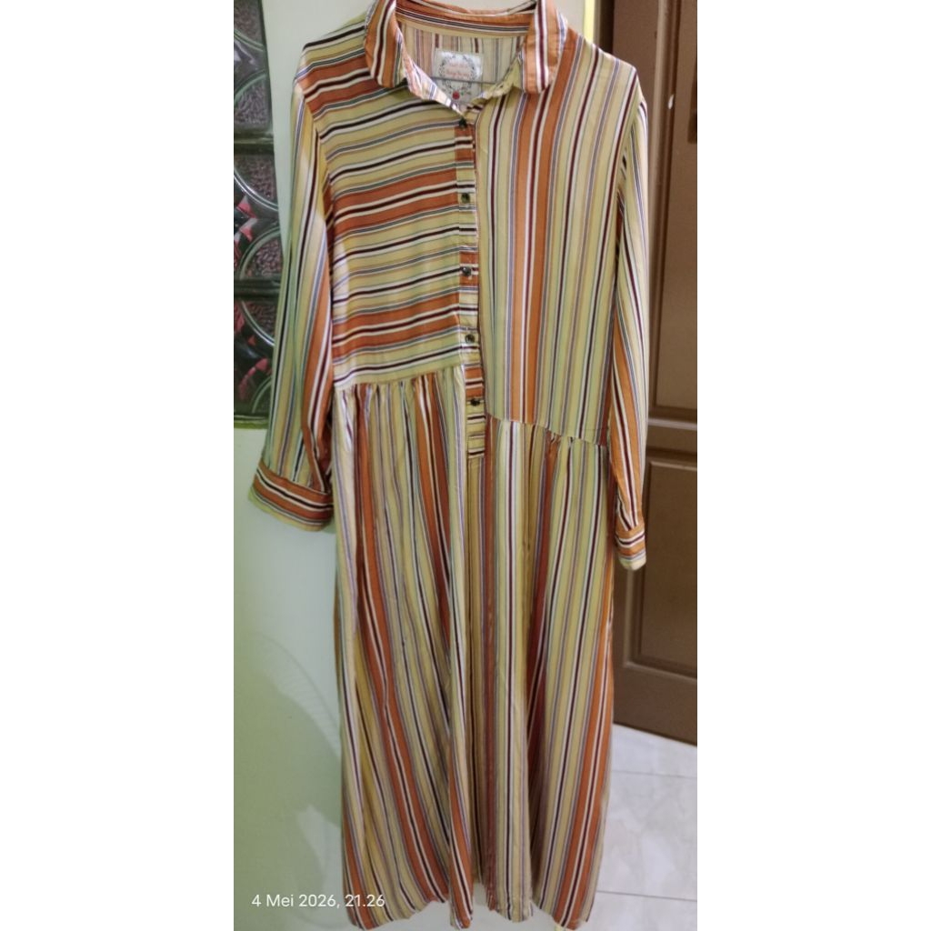 preloved gamis wanita salur  big size Novel Mice