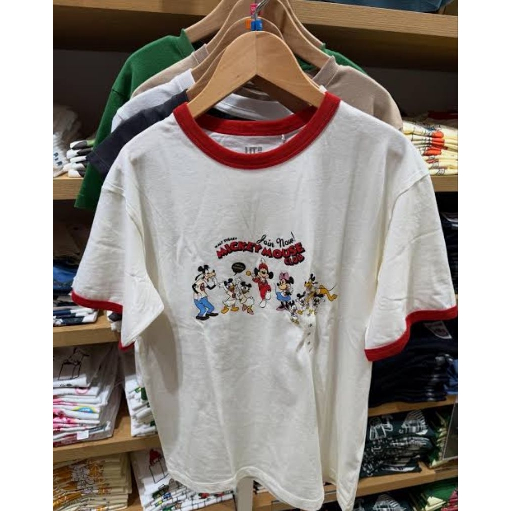 uniqlo T-shirt UT Magic For All Timeless Mickey mouse