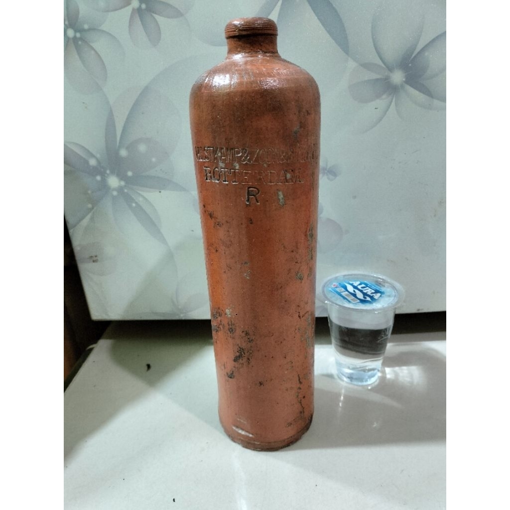 Guci botol kuno VOC Hindia Belanda keramik temuan t30cm