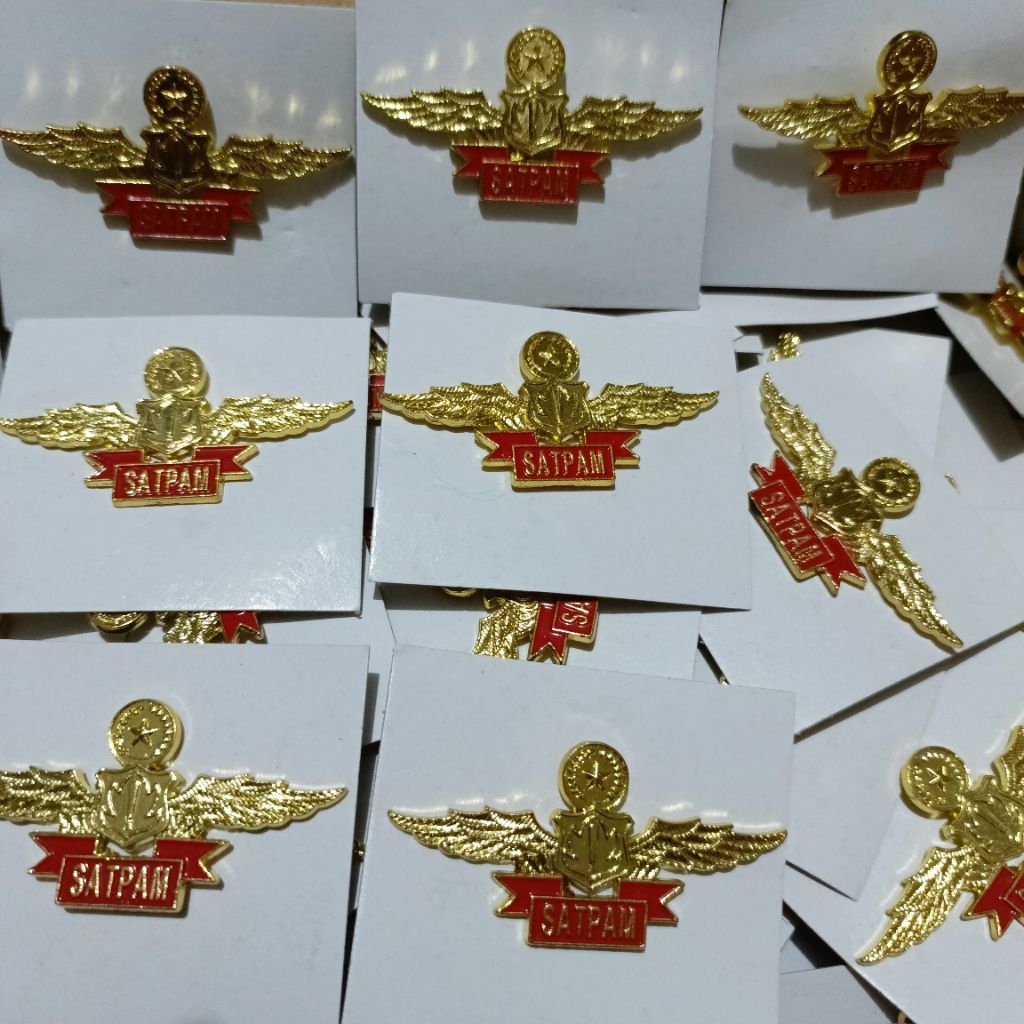 Wing satpam cor lencana satpam