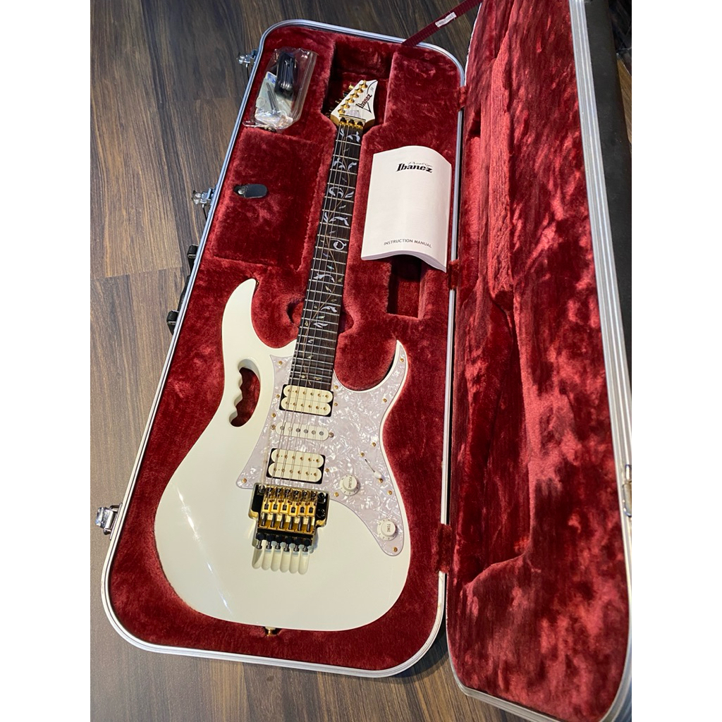 Ibanez Steve Vai Signature JEM7V WH