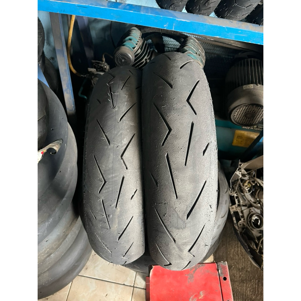pirelli Diablo rosso corsa ll 140/70 dan 110/70-17 radial 2026