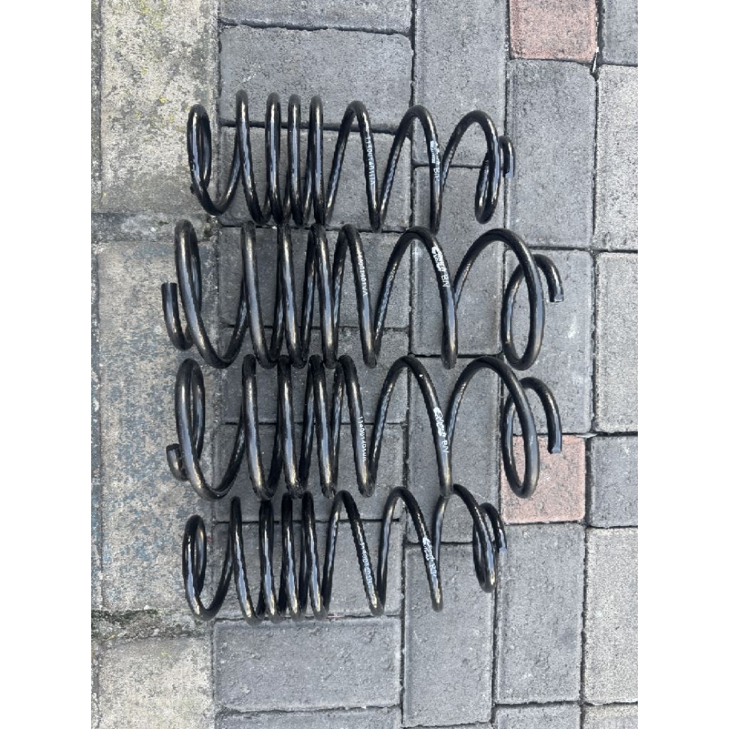 Lowering Kit Prokit Coil Spring Per Honda Jazz Rs Ge8 / GK5 / Brio / Mobilio Edition Eibach 4pcs
