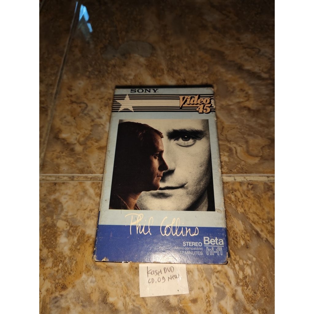 Kaset VHS Phil Collins
