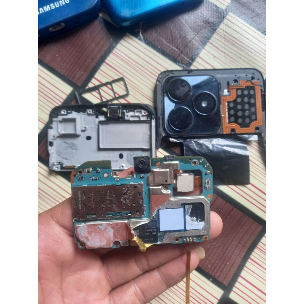 mesin/pcb realmeC53, anggap Gembling, BACA DESKRIPSI