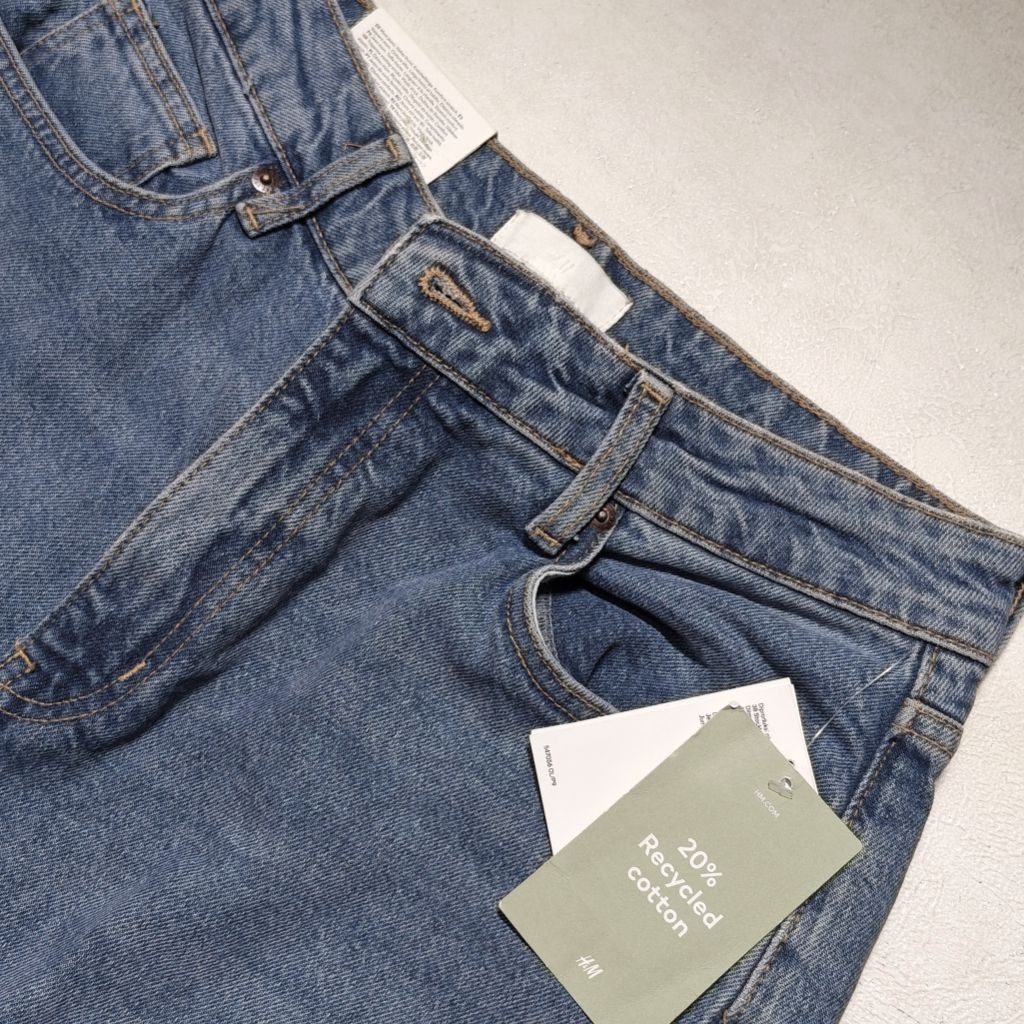 HnM Mom Jeans size 42