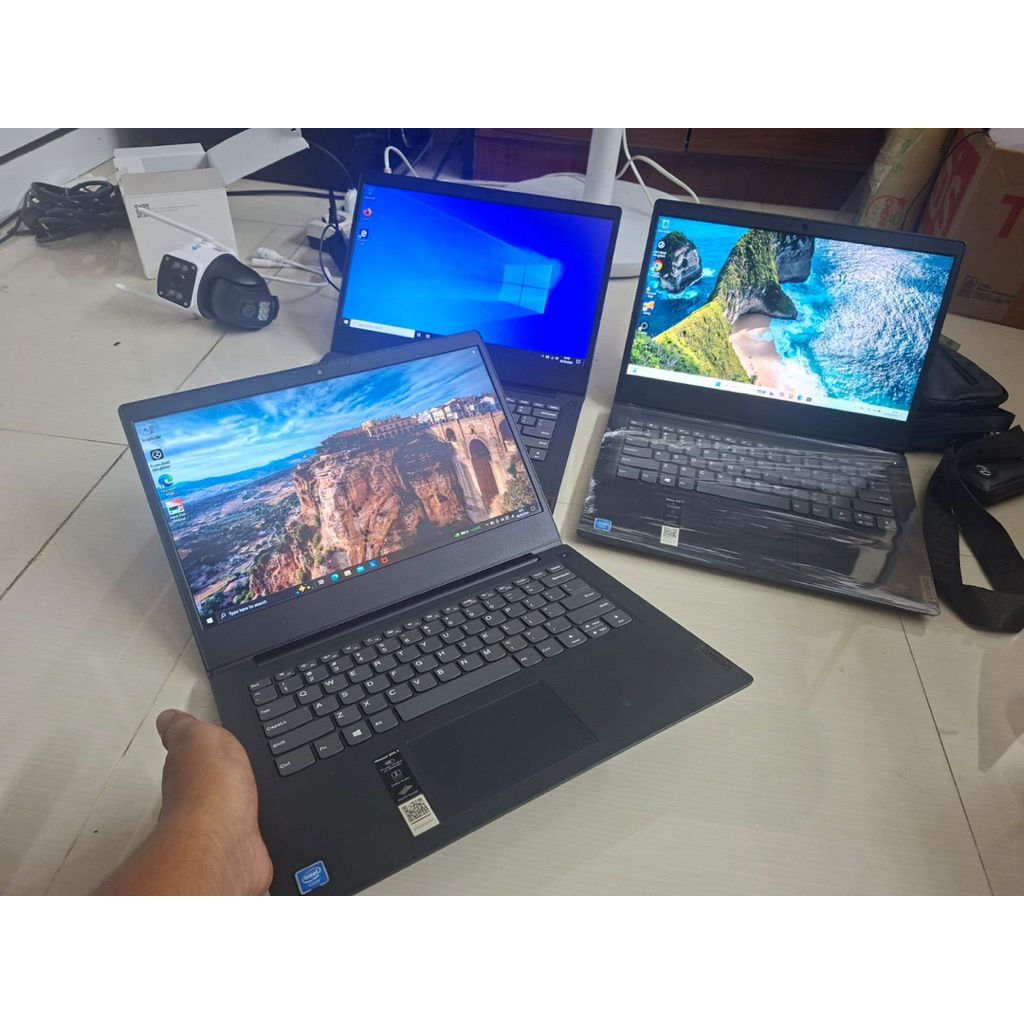 jual borongan tiga unit laptop