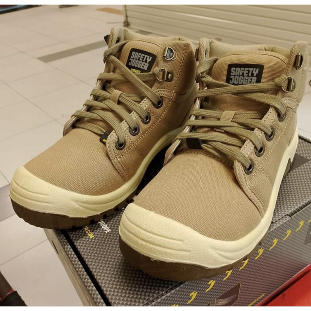 Sepatu Safety Jogger Desert Cream / Safety Shoes Jogger Desert Original