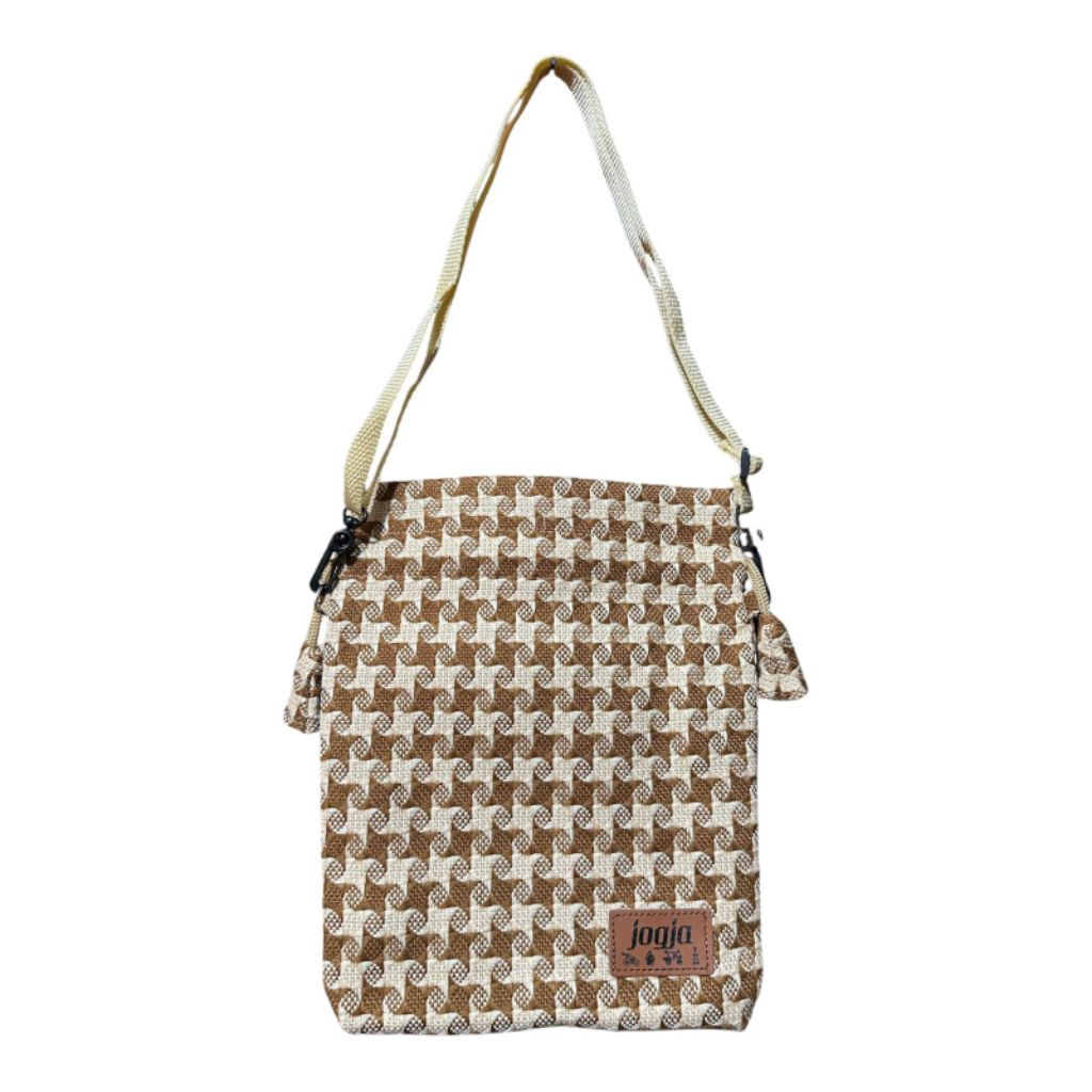 Tas slempang serut polos asli jogja