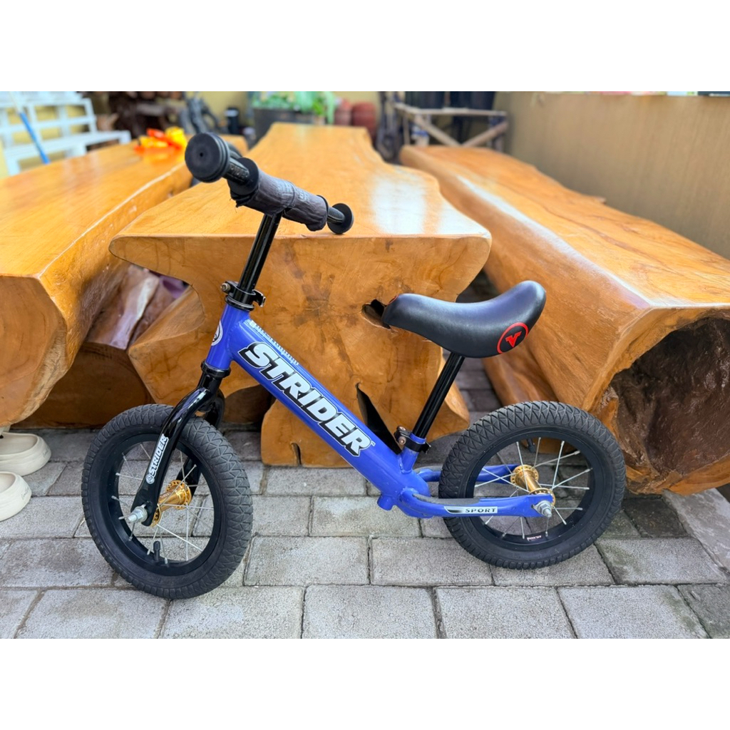 STRIDER 12 SPORT balance bike push bike preloved