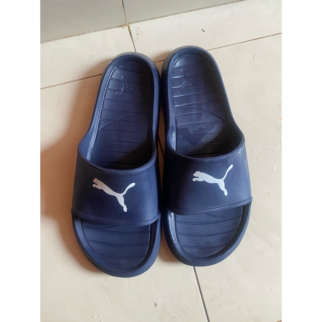Puma sandal