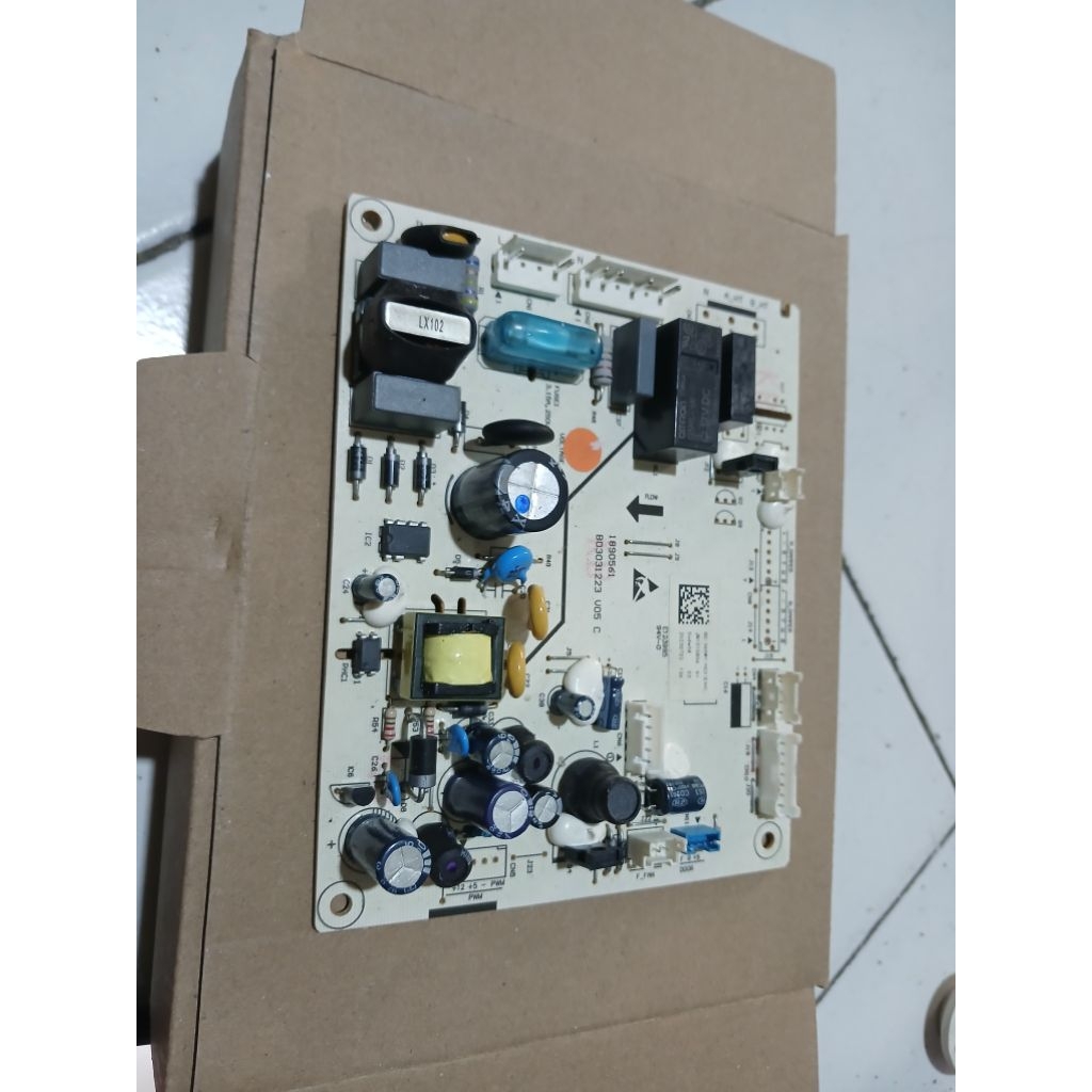 modul kulkas 2pintu inverter HISENSE BC-365WY original