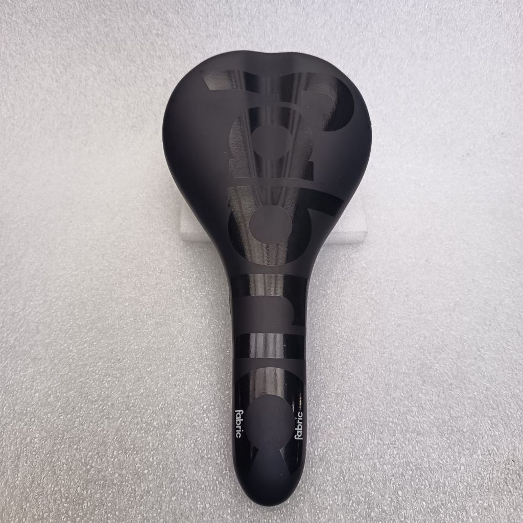 Sadel Fabric Scoop Pro Team Flat 142 mm Rail Carbon