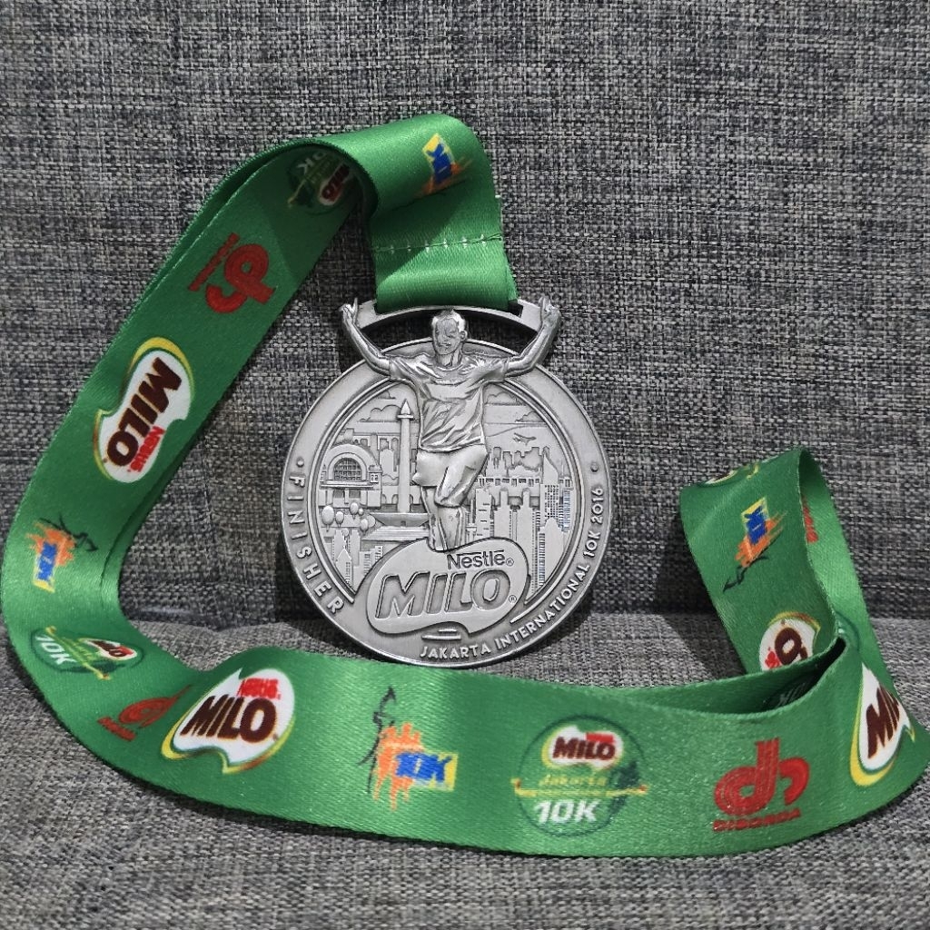 Medali running milo 2016 finisher 10k