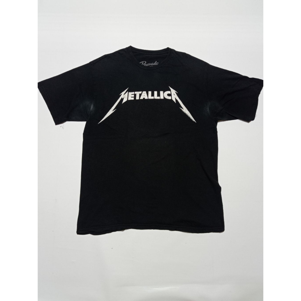 Kaos Band Metallica Basic Official Merchandise ©2016 Warna Hitam Size L Second Brand Metallica