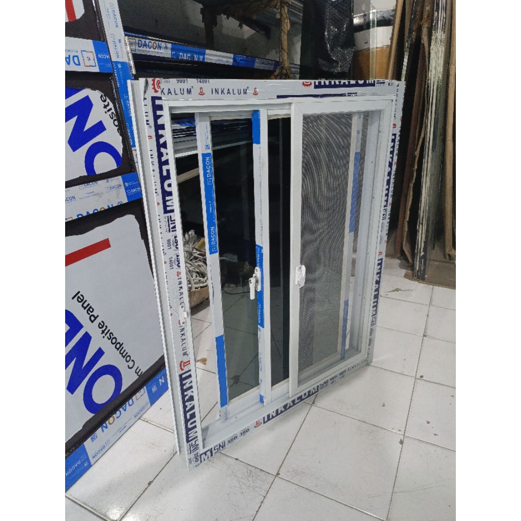 JENDELA SLIDING ALUMINIUM + KAWAT NYAMUK 3DAUN