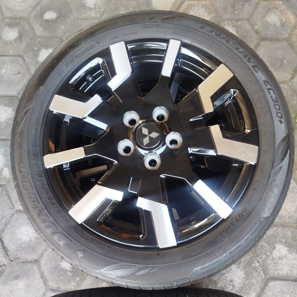velg xpander cross 2025 R17 original + ban. satuan