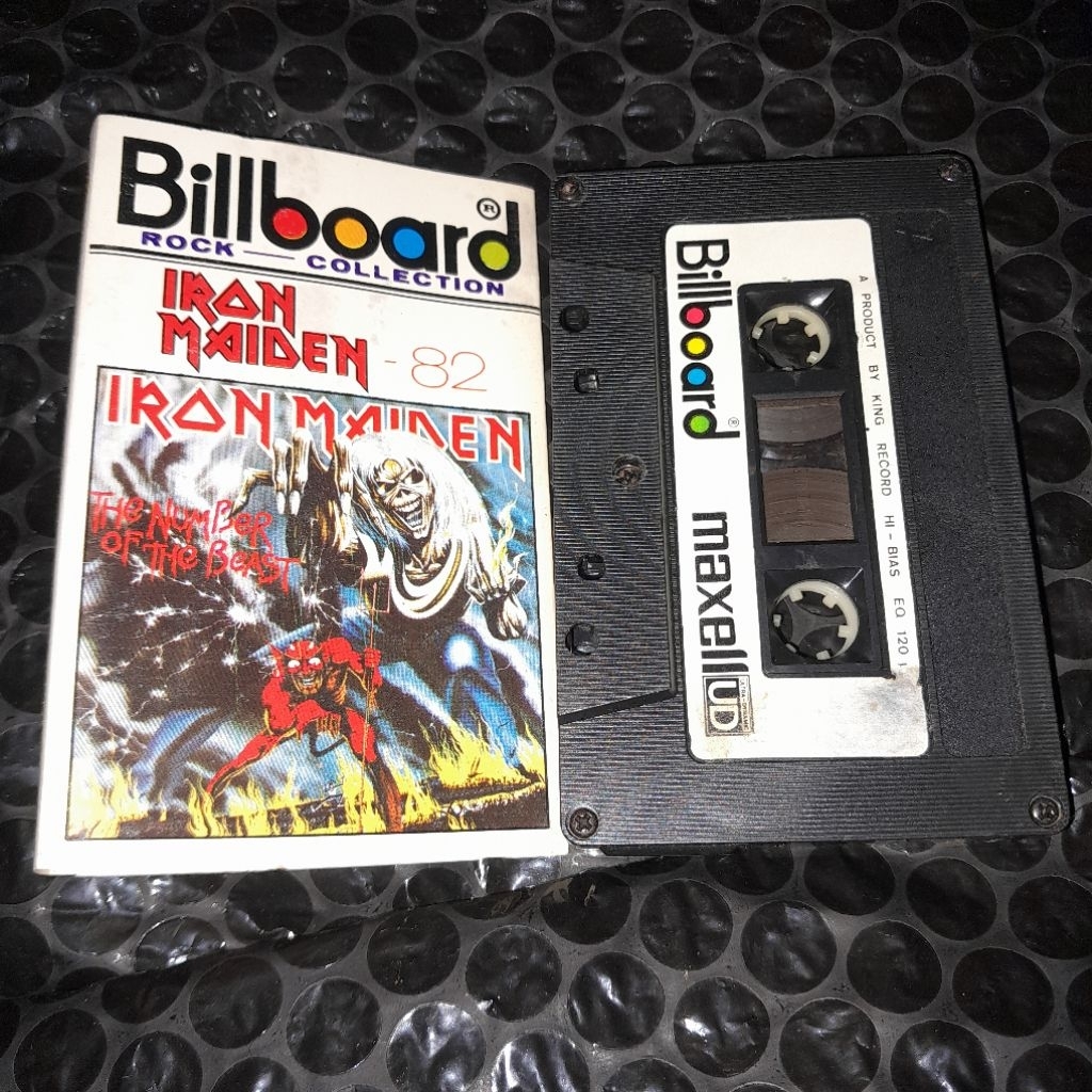 kaset pita iron maiden the number of the beast