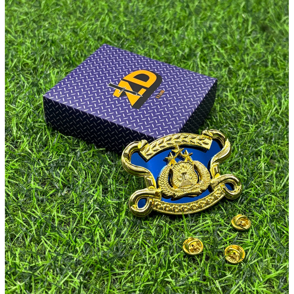 Emblem BARET PROVOS Dan POLAIRUD MIKA/Emblem BARET POLRI