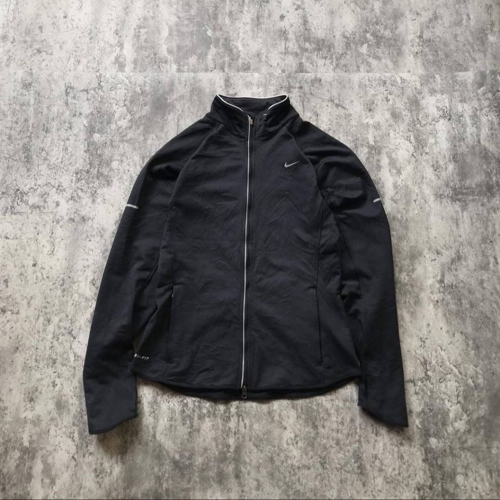 Jaket Tracktop Nike Drifit preloved