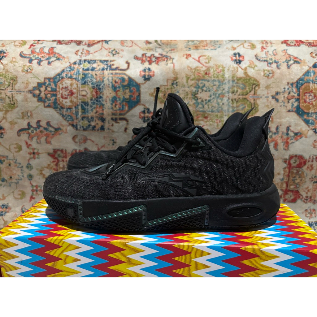 Anta Kyrie 2 Black