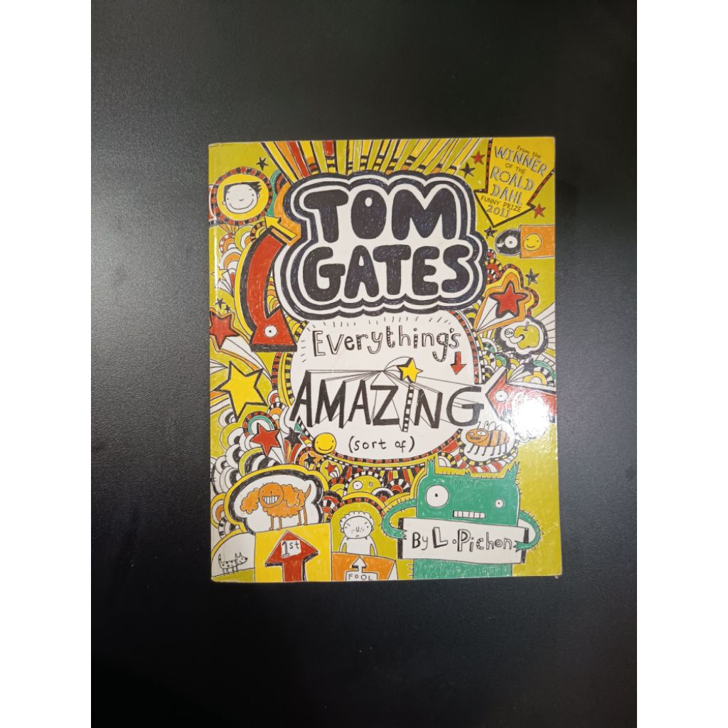 Tom Gates ORIGINAL IMPORT ENGLISH Everything's Amazing sort of Liz Pichon