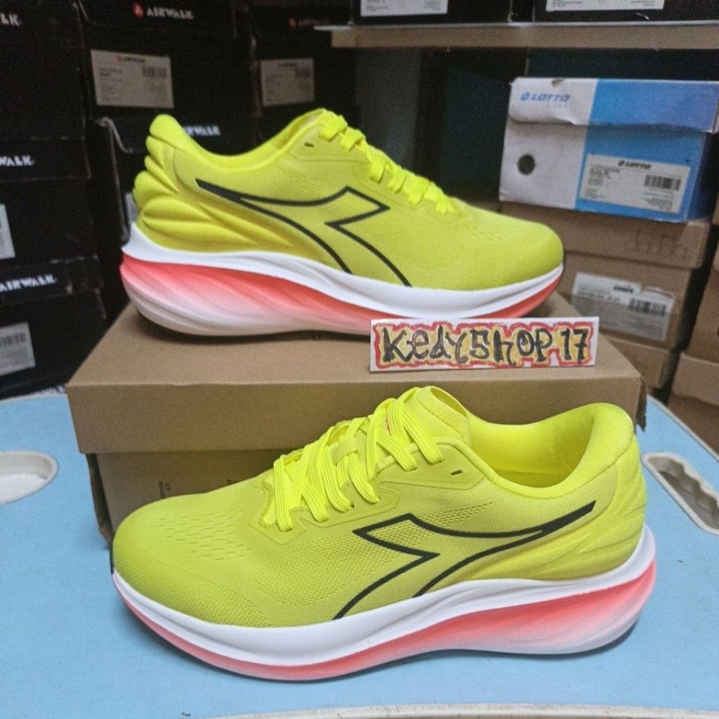 Sepatu Olahraga Wanita Diadora Picole Yellow Original resmi sport station