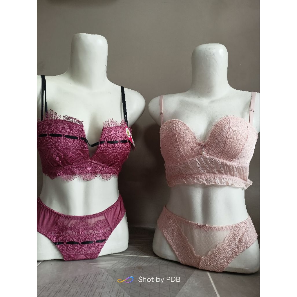Setelan dalaman cd dan bra ready warna maroon UK 34