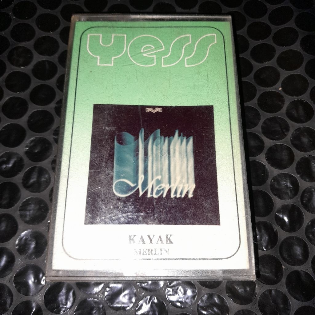 kaset pita yess kayak band merlin