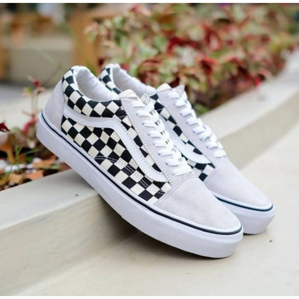 Sepatu Sneakers Pria Authentic Old Skool Size 46