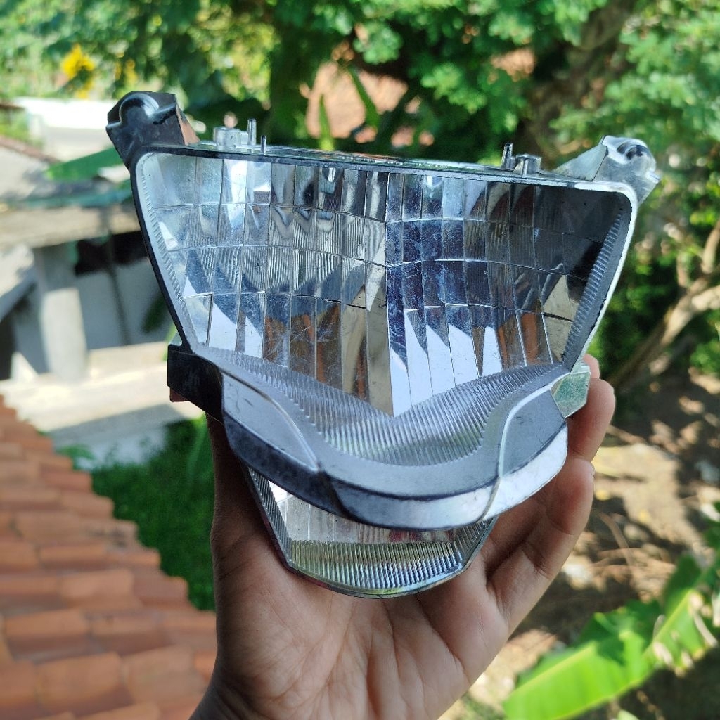 Reflektor lampu depan Yamaha Mio s