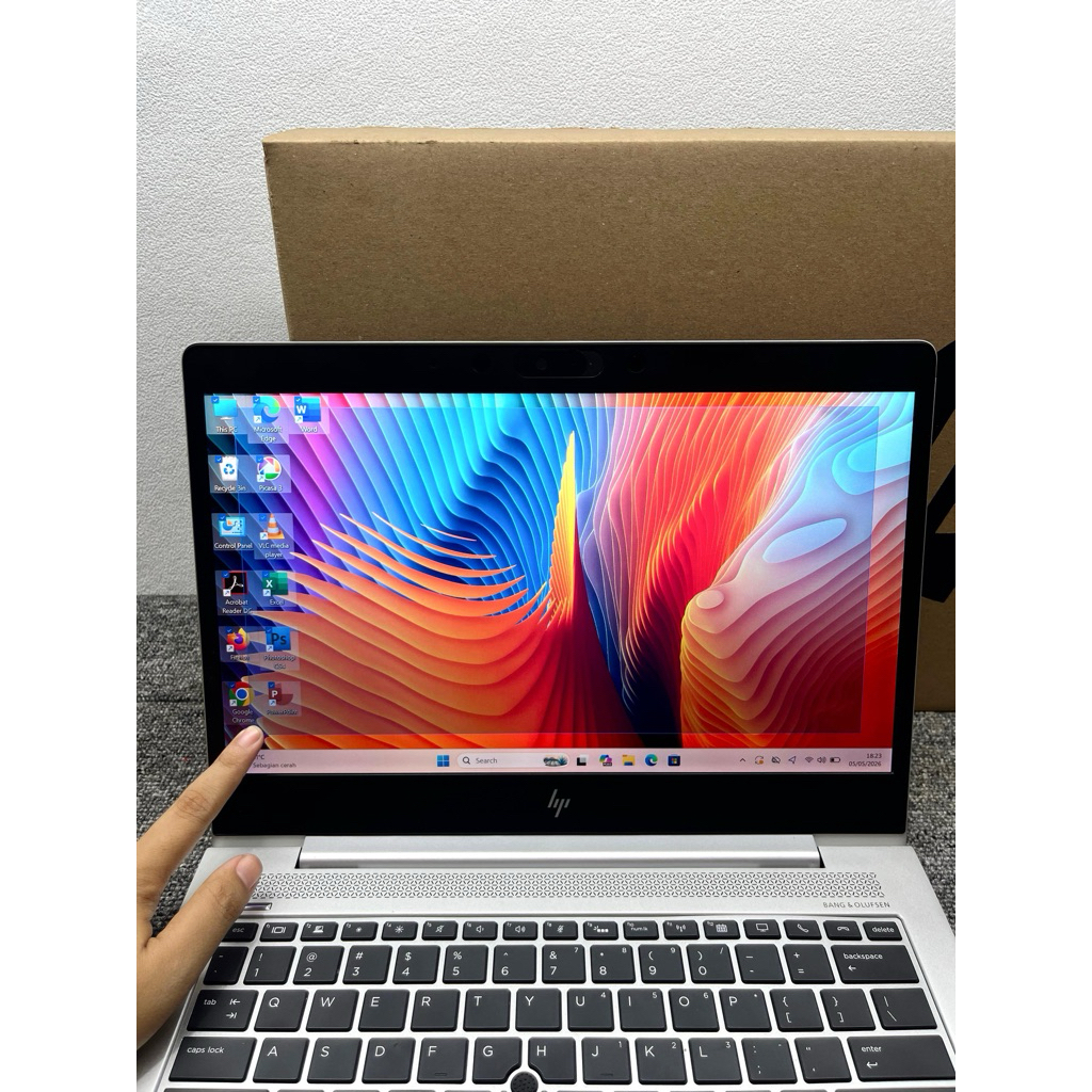 HP ELITEBOOK 830 G6 TOUCHSCREEN Intel core i5-8365U