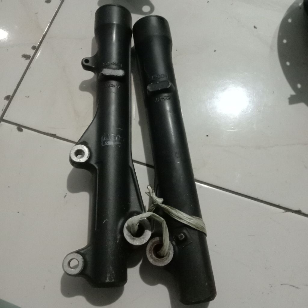 tabung skok shockbreaker depan beat fi