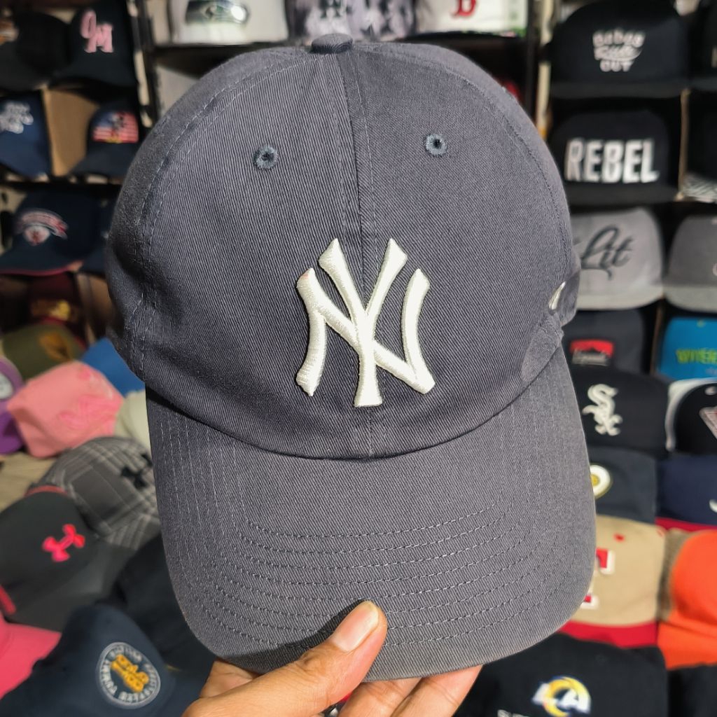 Topi 47 Brand NY Yankees MLB