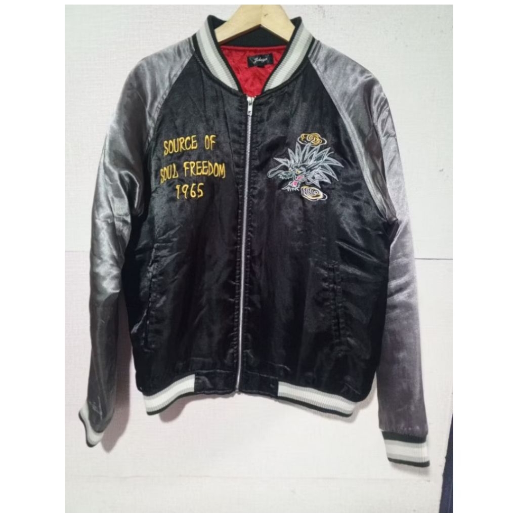 Baju jacket varsity lengan panjang jidaiya size XL second