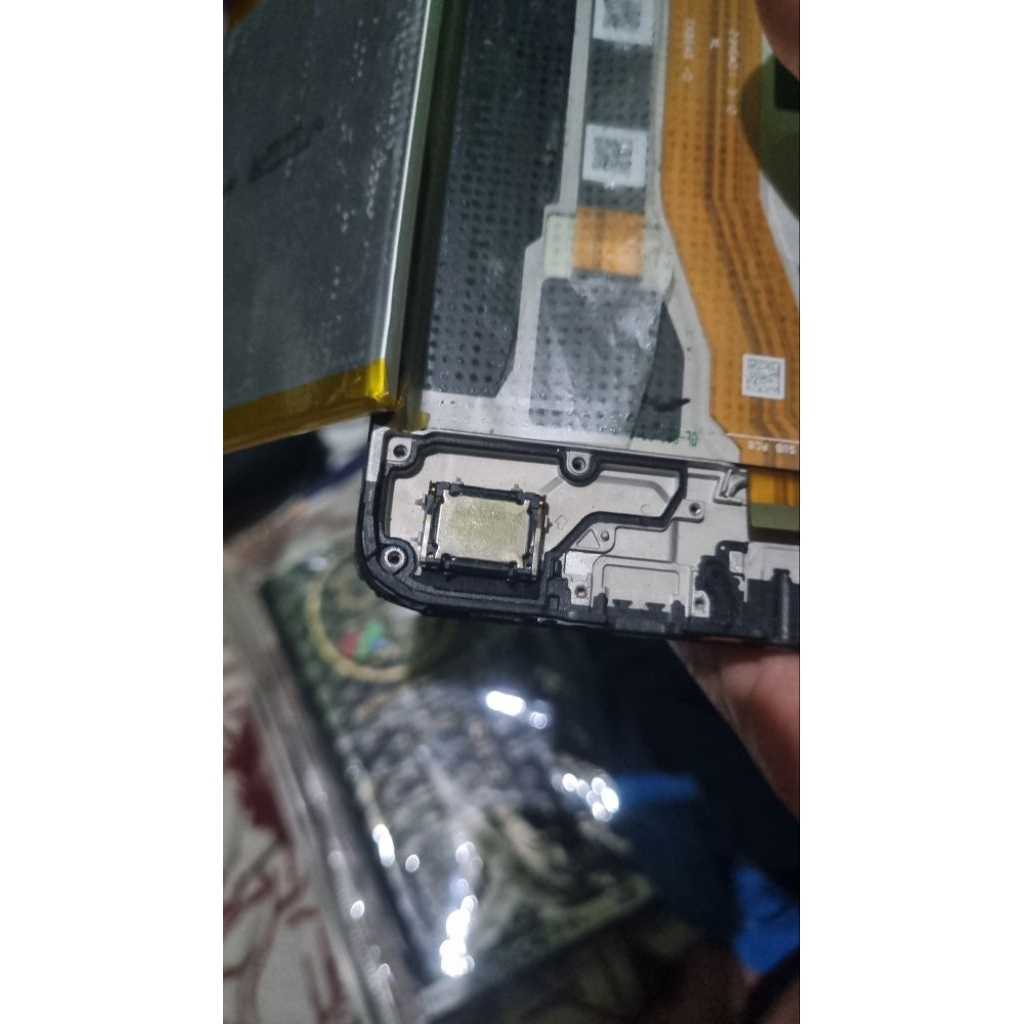 bazzer speaker bawah realmi c51 copotan