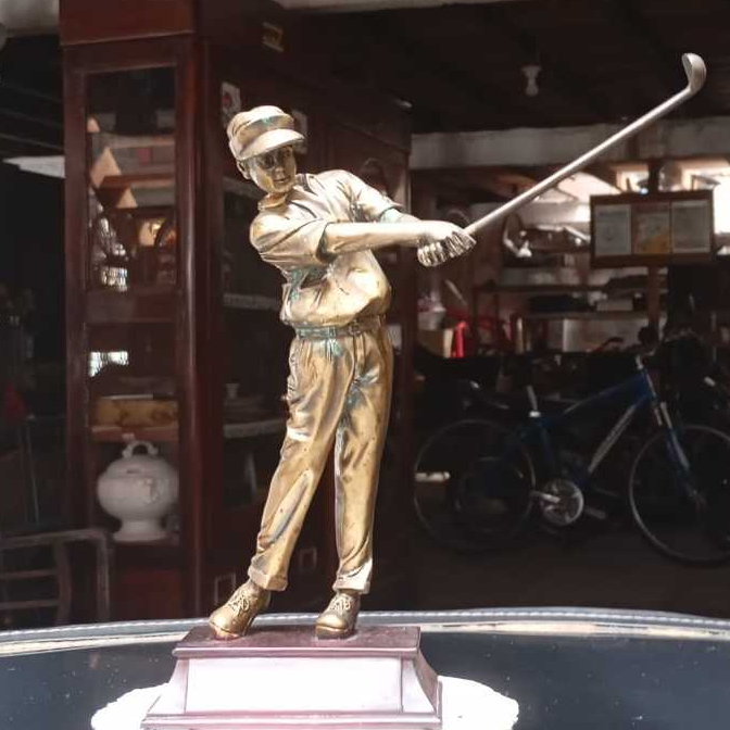 Pajangan Patung Piala golf kuningan