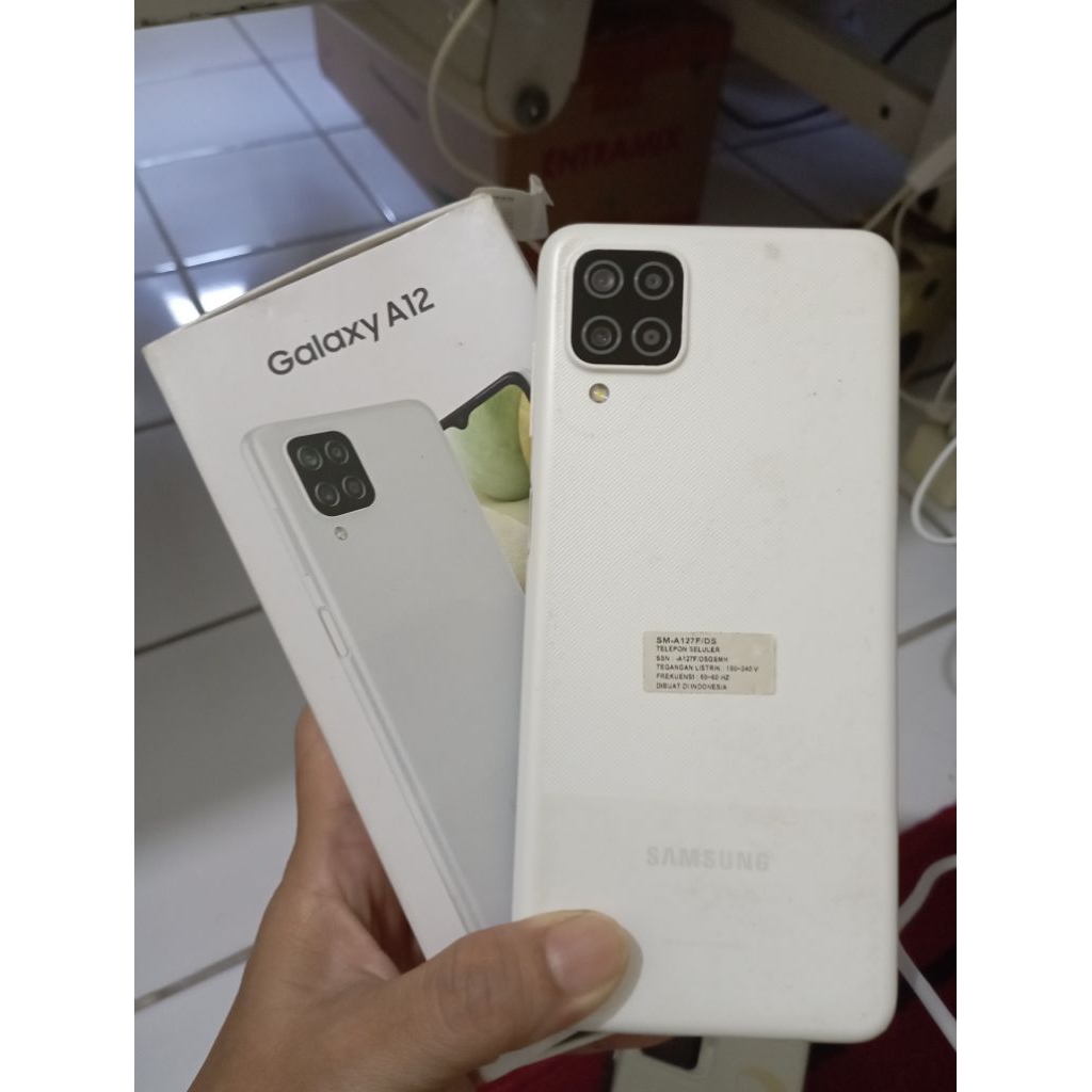 samsung a12 4 /128 second