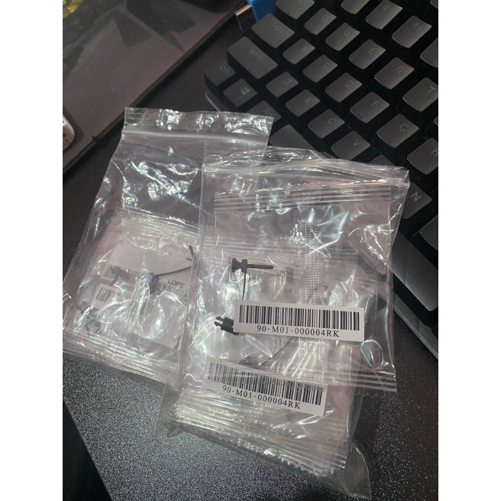 Klip Pengunci M.2 SSD NVME  & M2 SATA-penjepit plastik untuk motherboard tanpa baut