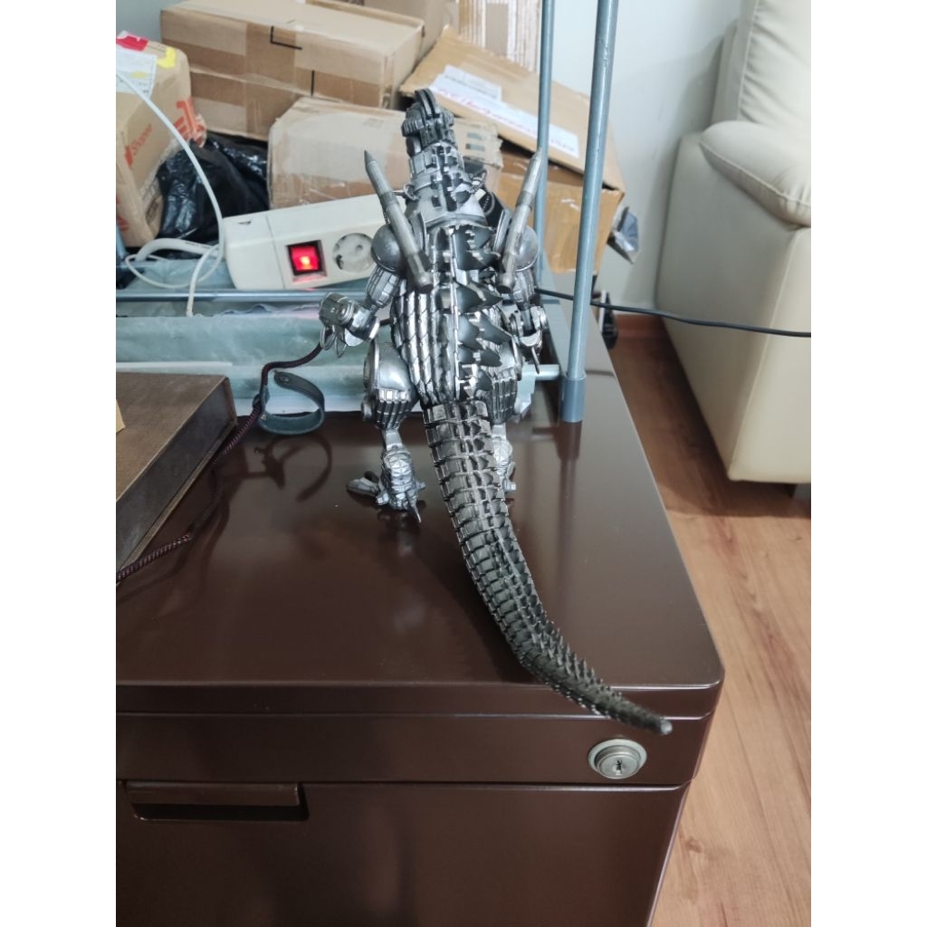 mechagodzilla ready player one loose