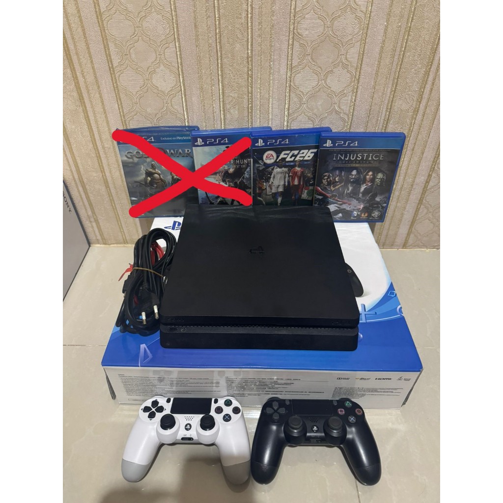 PS4 SLIM 1TB CUH-2218B