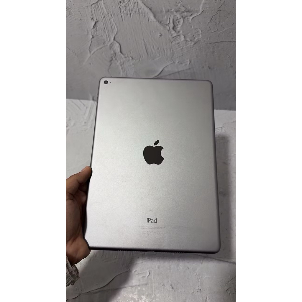apple ipad Air 2 128GB wifi only batangan/good kondisi