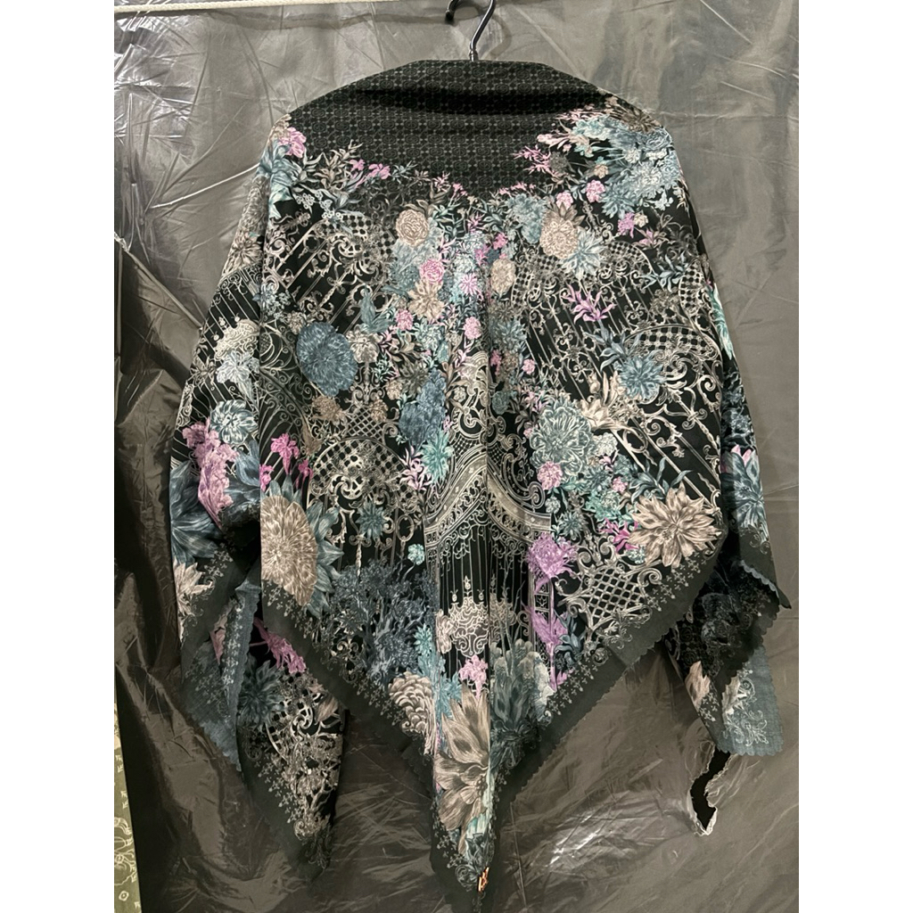 vanilla hijab preloved