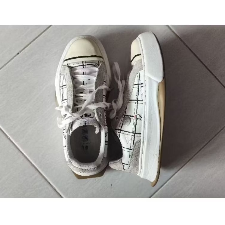 [BACA DESKRIPSI] SEPATU SECOND FILA FUSION CANVAS