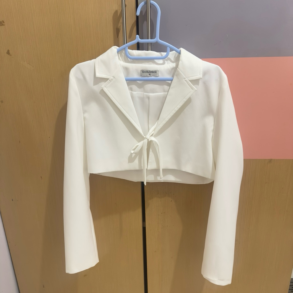 crop white blazer (colorbox)