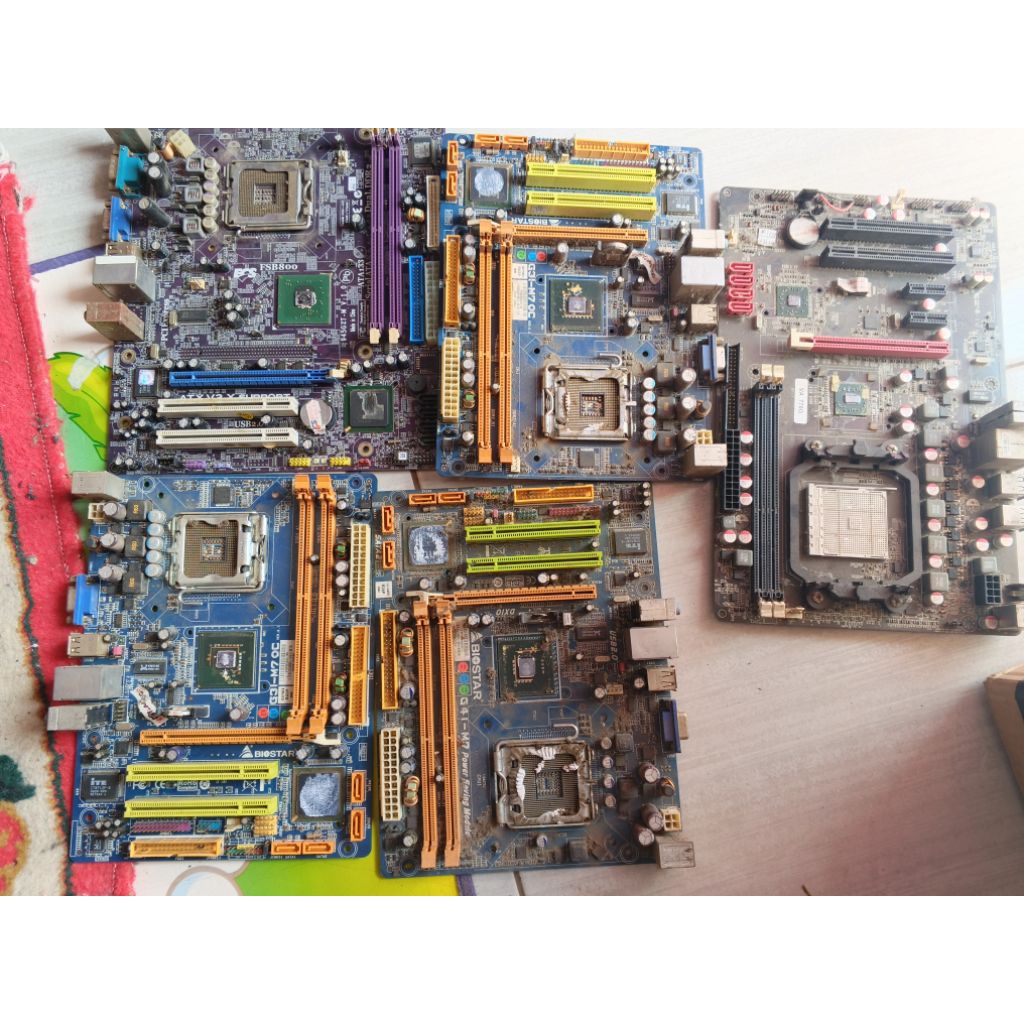 Mobo komputer jadul