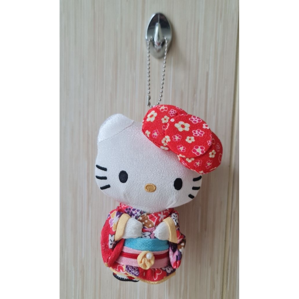 HELLO KITTY KIMONO Sanrio Plush Keychain l Mascot Holder ll PRELOVED